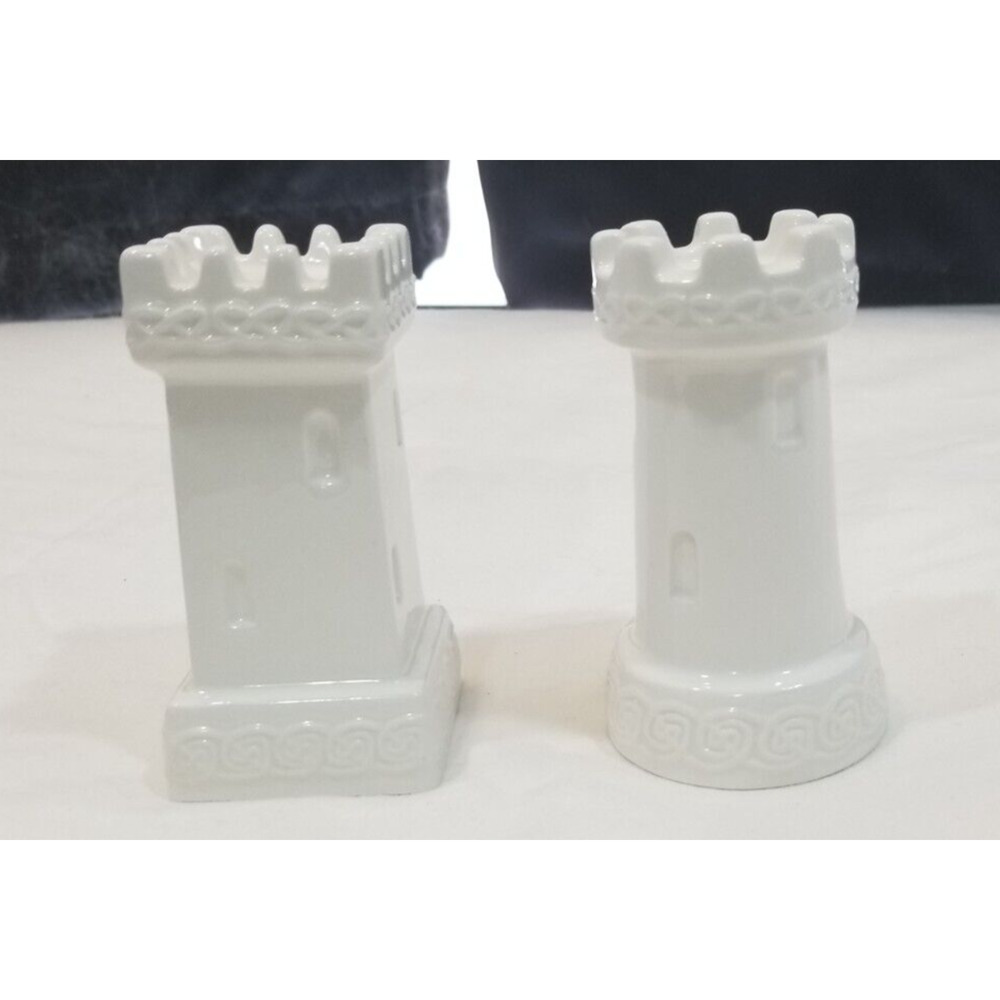 Vintage Russ Berrie White Irish Celtic Sand Castle Tower Salt Pepper Shaker Set